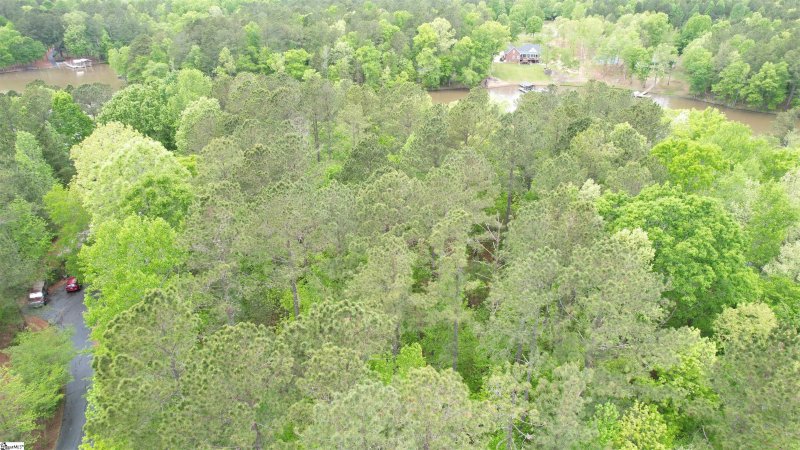 Property image 3 at 342 Watersedge Drive, Cross Hill, SC 29332