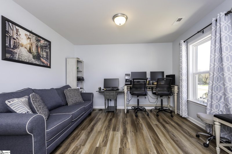 Property image 3 at 156 Bennett Dairy Road, Spartanburg, SC 29307