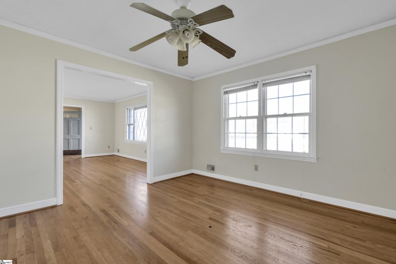 Property image 3 at 16 Dagenham Drive, Greenville, SC 29615