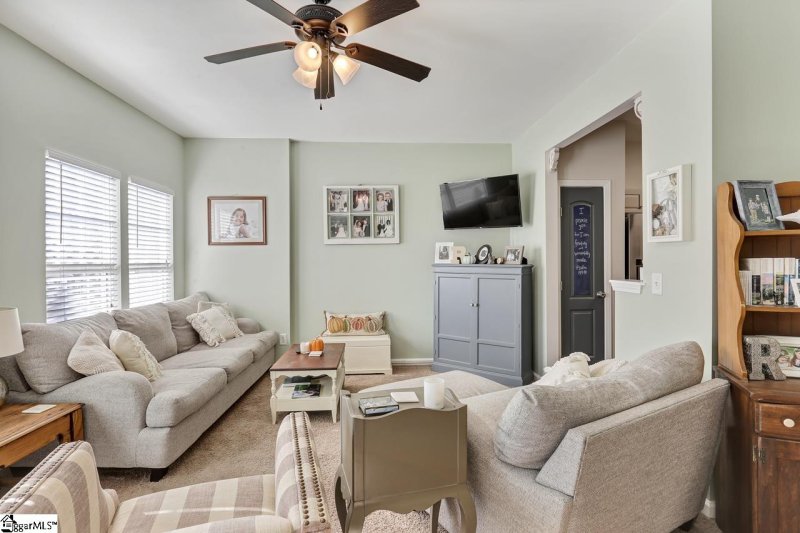 Property image 4 at 314 Moonstone Drive, Mauldin, SC 29662