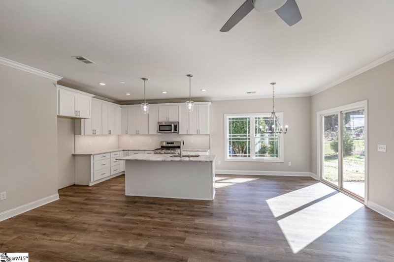 Property image 4 at 202 Meadow Lane, Easley, SC 29642