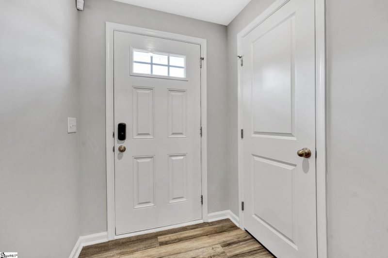 Property image 4 at 104 Brooklane Court, Easley, SC 29642