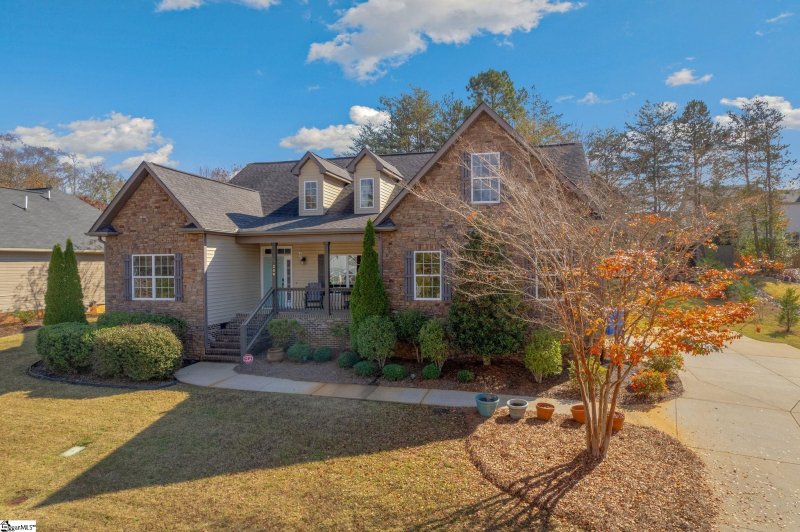 Property image 3 at 209 Grayson Drive, Travelers Rest, SC 29690