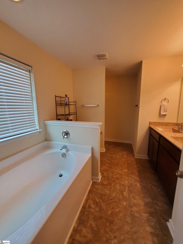 Property image 4 at 45 Hawksbill Lane, Simpsonville, SC 29680