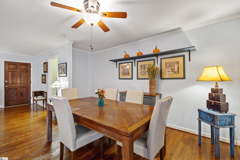Property image 3 at 28 Fairford Circle, Taylors, SC 29687