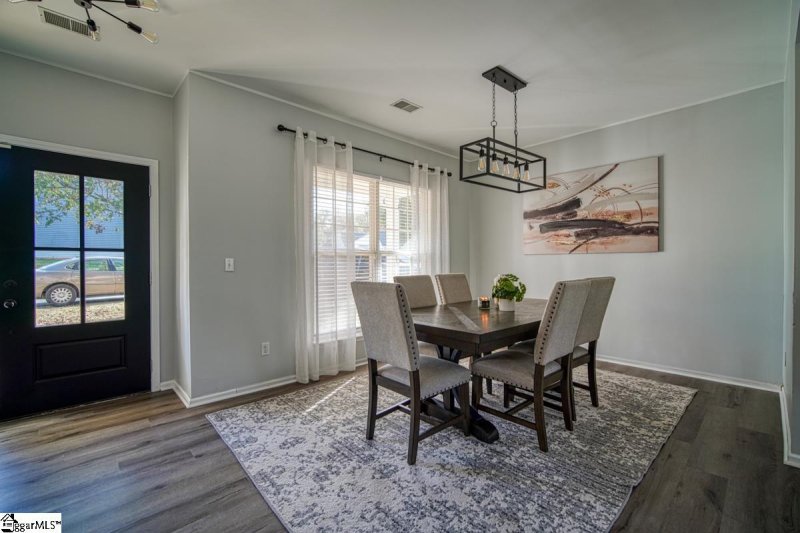 Property image 2 of 528 Laurel Meadows Parkway in Laurel Meadows, Greenville, SC 29607