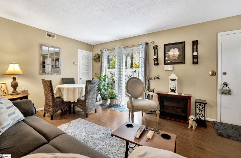 Property image 4 at 3706 E North Street, Greenville, SC 29615