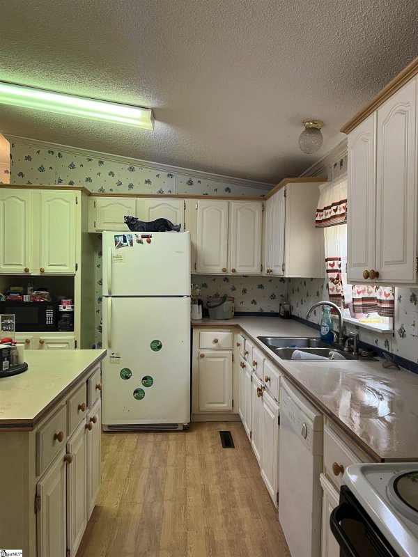 Property image 5 at 105 Robie Ann Court, Pelzer, SC 29669