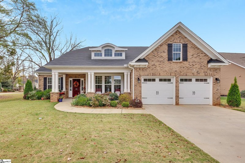 Property image 2 at 401 Chillingham Court, Fountain Inn, SC 29644-7908