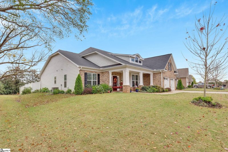 Property image 4 at 401 Chillingham Court, Fountain Inn, SC 29644-7908