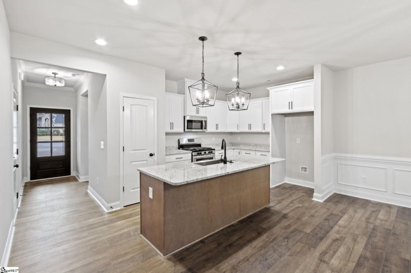 Property image 3 at 110 Pleasant Dale Court, Fountain Inn, SC 29644