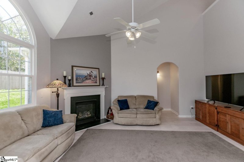 Property image 5 at 207 Peaks Court, Taylors, SC 29687