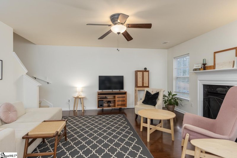 Property image 2 at 21 RIDGEBROOK Way, Greenville, SC 29605