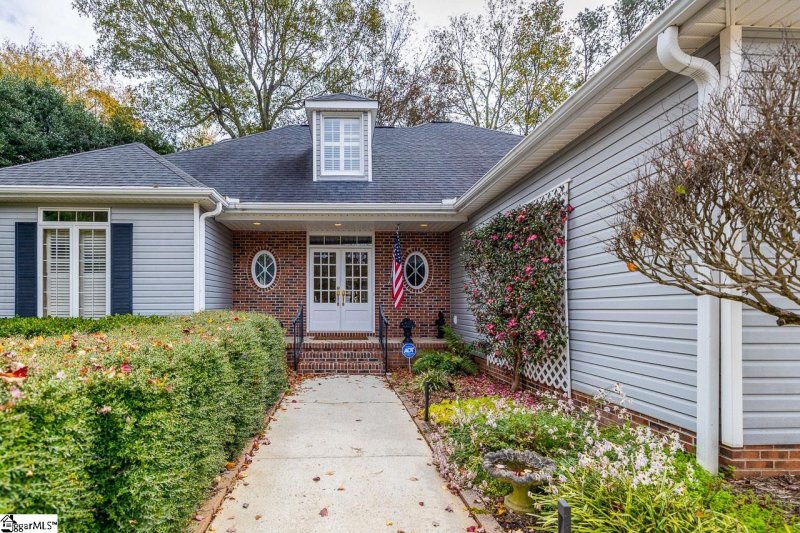 Property image 3 at 1 Rocky Chase Drive, Greenville, SC 29615