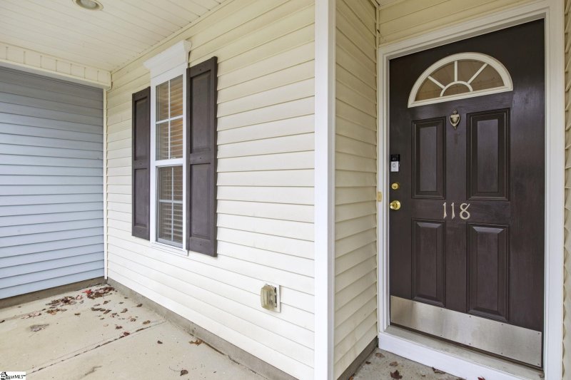 Property image 2 at 118 Pine Walk Drive, Greenville, SC 29615