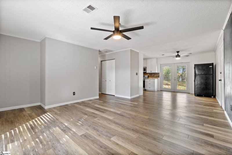 Property image 5 at 113 Osmond Drive, Taylors, SC 29687-3124