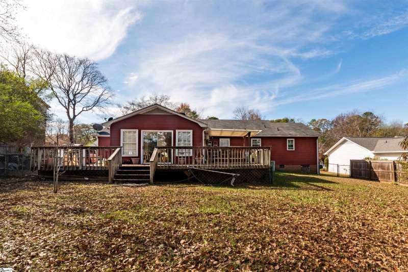 Property image 2 at 310 Longstreet Drive, Greer, SC 29650