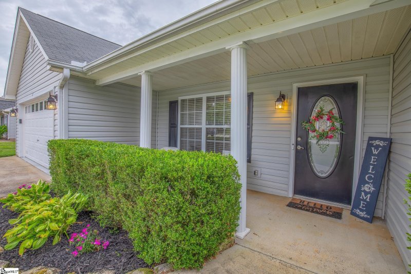 Property image 5 at 6 Bobber Court, Taylors, SC 29687