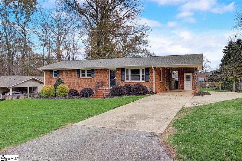 Property image 3 at 6 Tazewell Drive, Greenville, SC 29617