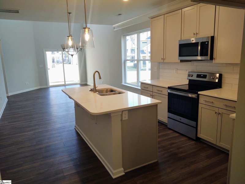 Property image 2 at 9 Marengo Road, Mauldin, SC 29662