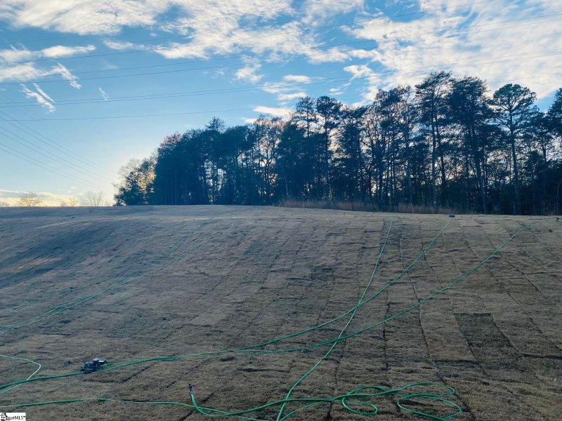 Property image 3 at 637 Morning Meadows Drive, Inman, SC 29349