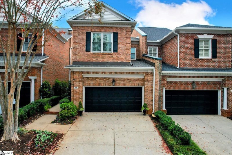 1400 Thornblade Boulevard