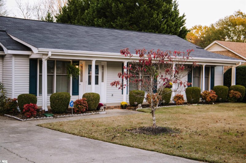 Property image 4 at 108 Hunters Woods Drive, Simpsonville, SC 29680