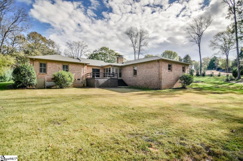 Property image 4 at 211 Terramont Drive, Greenville, SC 29615