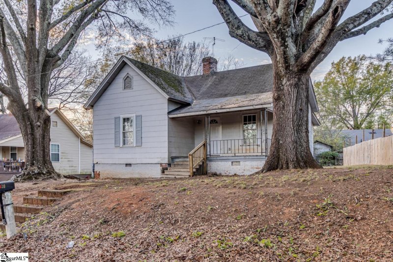 Property image 2 at 20 1st Street, Greenville, SC 29611