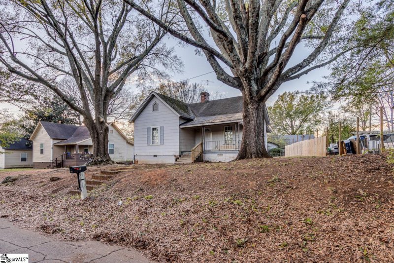 Property image 3 at 20 1st Street, Greenville, SC 29611