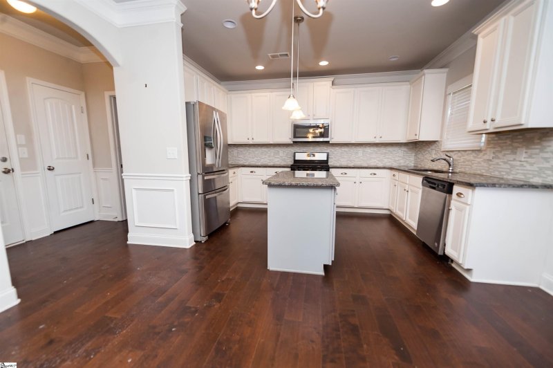 Property image 5 at 510 W Saddletree Drive, Woodruff, SC 29388-8443