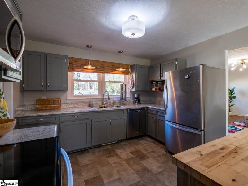 Property image 5 at 119 Iris Drive, Easley, SC 29642