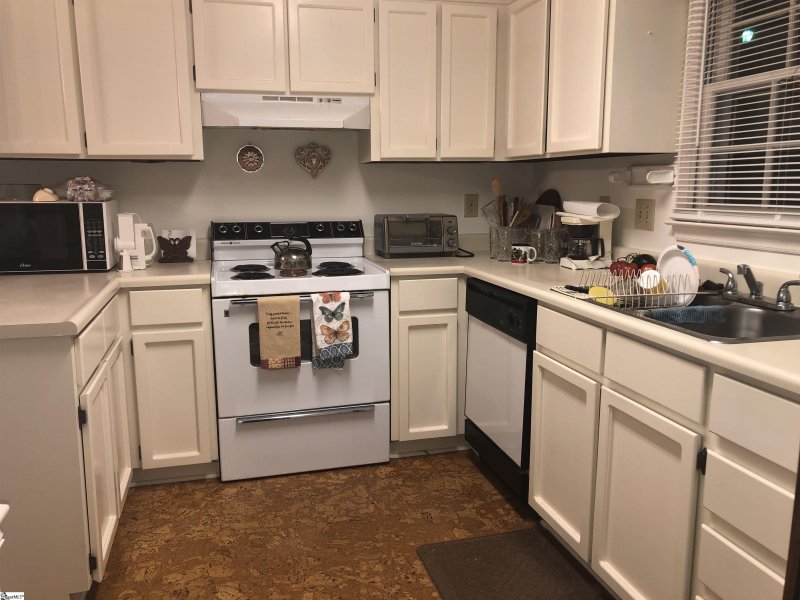 Property image 5 at 529 Wentworth Street, Mauldin, SC 29662