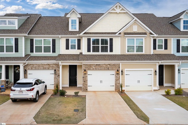 Property image 2 at 58 Red Horse Way, Greer, SC 29651