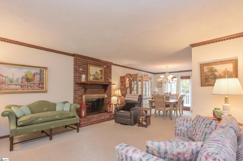 Property image 2 at 322 Saratoga Drive, Greer, SC 29650