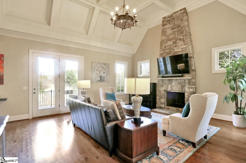 Property image 5 at 2 Gatwick Lane, Simpsonville, SC 29681