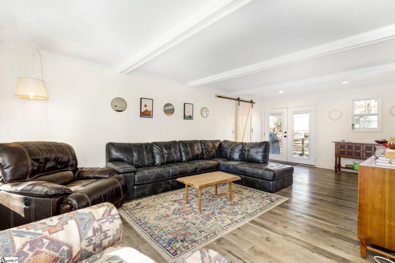 Property image 5 at 915 Brentwood Way, Simpsonville, SC 29680