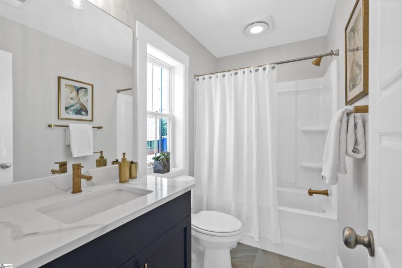 Property image 5 at 7 Keat Avenue, Greenville, SC 29601