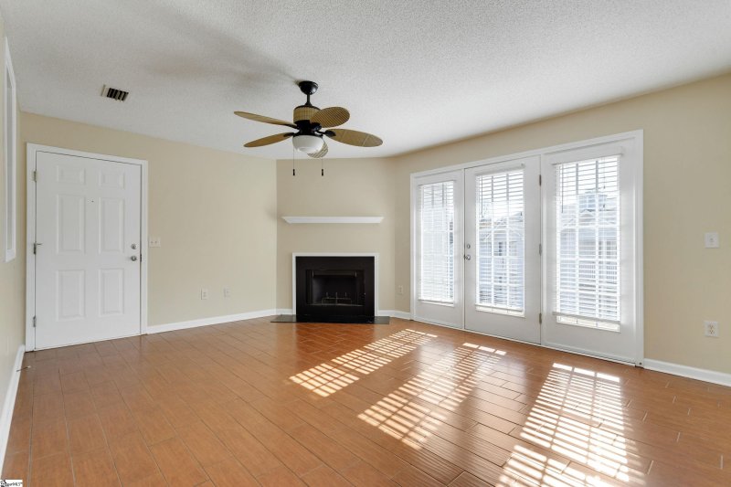 Property image 4 at 103 Pelham Square Way, Greer, SC 29650