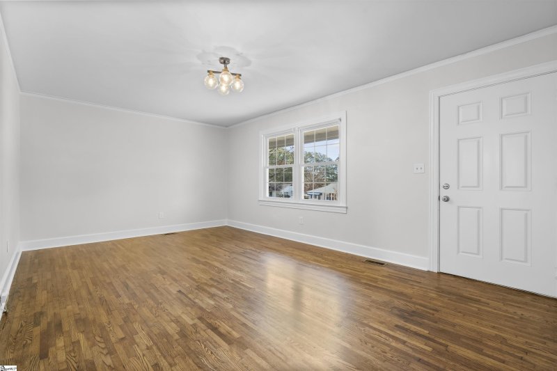 Property image 3 at 508 Willow Springs Drive, Greenville, SC 29607