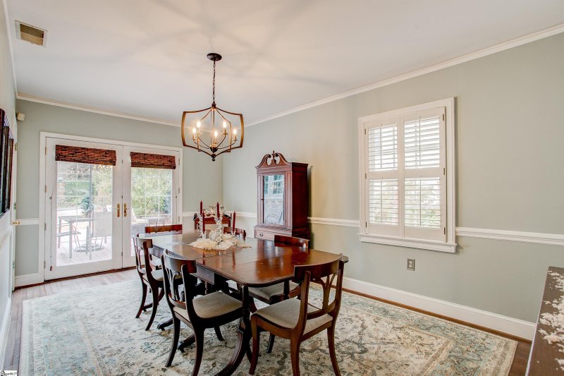 Property image 3 at 16 Ridgeland Drive, Greenville, SC 29601