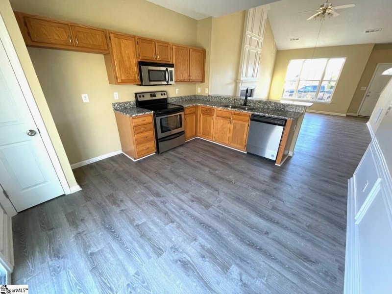 Property image 5 at 105 Woolridge Way, Greer, SC 29650