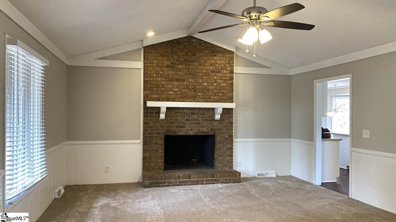 Property image 2 at 213 Sheffield Court, Easley, SC 29642