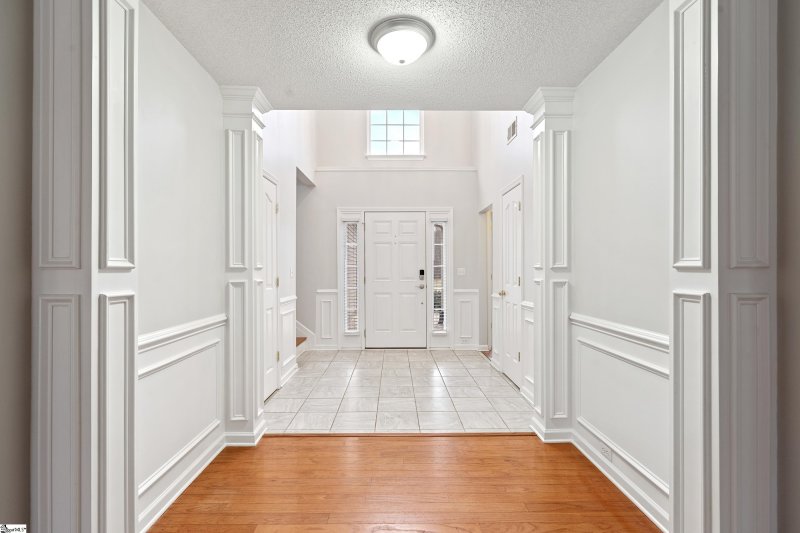 Property image 3 at 571 Carey Drive, Greer, SC 29651