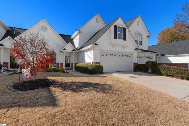 Property image 2 at 323 Rockbrook Court, Greer, SC 29650