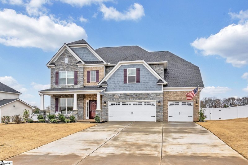 200 Spring Garden Way