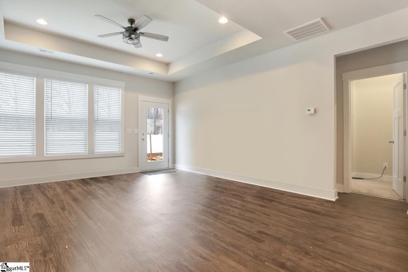 Property image 5 at 125 Creekhaven Lane, Taylors, SC 29687