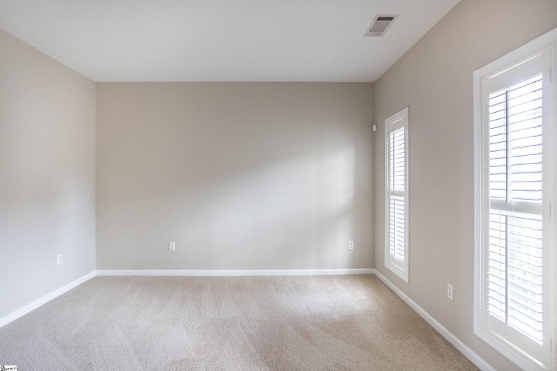 Property image 5 at 14 Rivanna Lane, Greenville, SC 29607