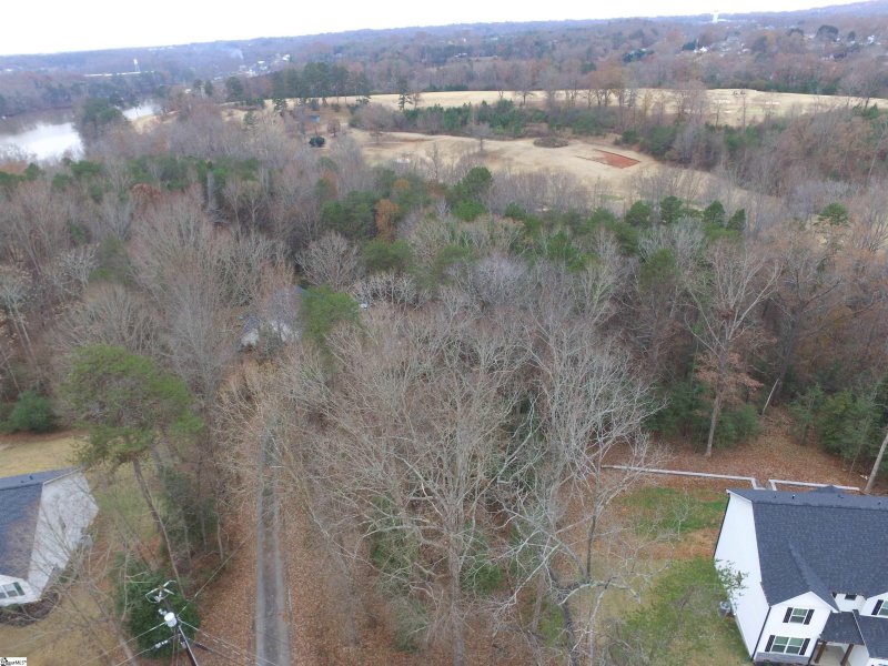 Property image 4 at 118 Coachman Lane, Greer, SC 29651