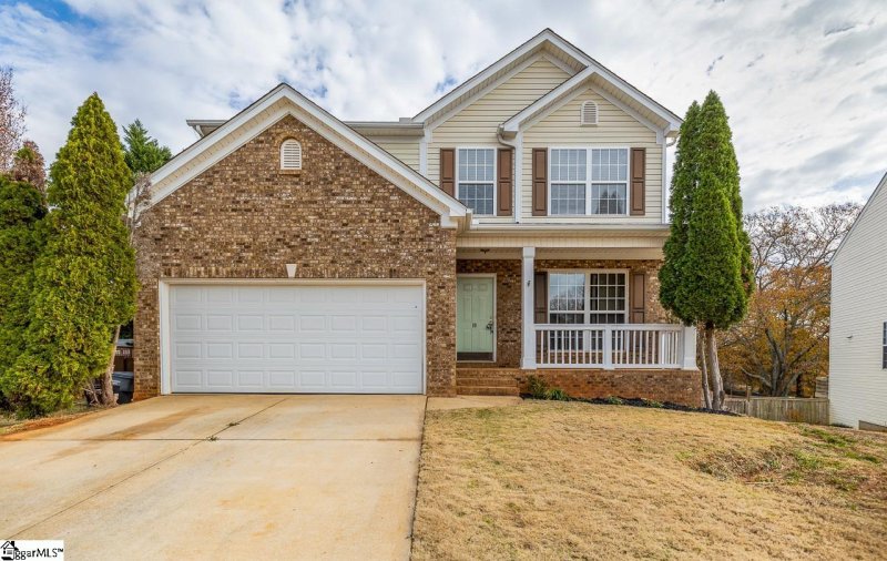 19 Box Tree Way